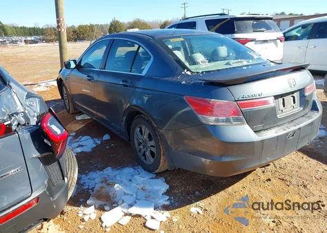 2011 Honda Accord 2.4 Lx-P из США, поврежденный, VIN 1HGCP2F44BA066743